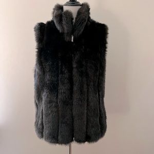 Gallery Faux Fur Reversible Vest. Size small